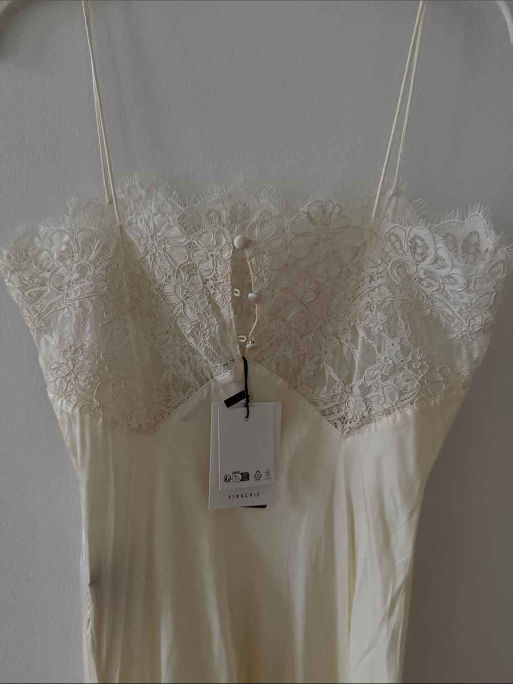 Zara viral Lace-Trim Satin Slip Dress — Ivory - Picture 5 of 8